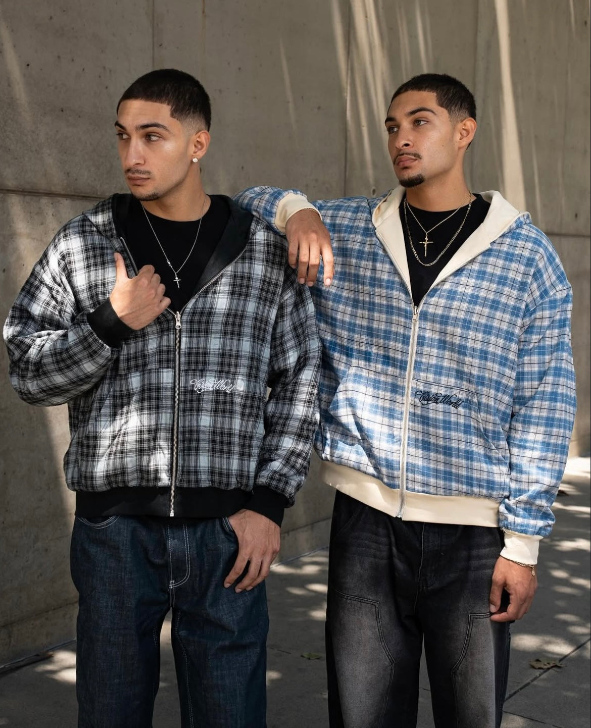 GREY/BLACK 2-SIDED ZIPPER